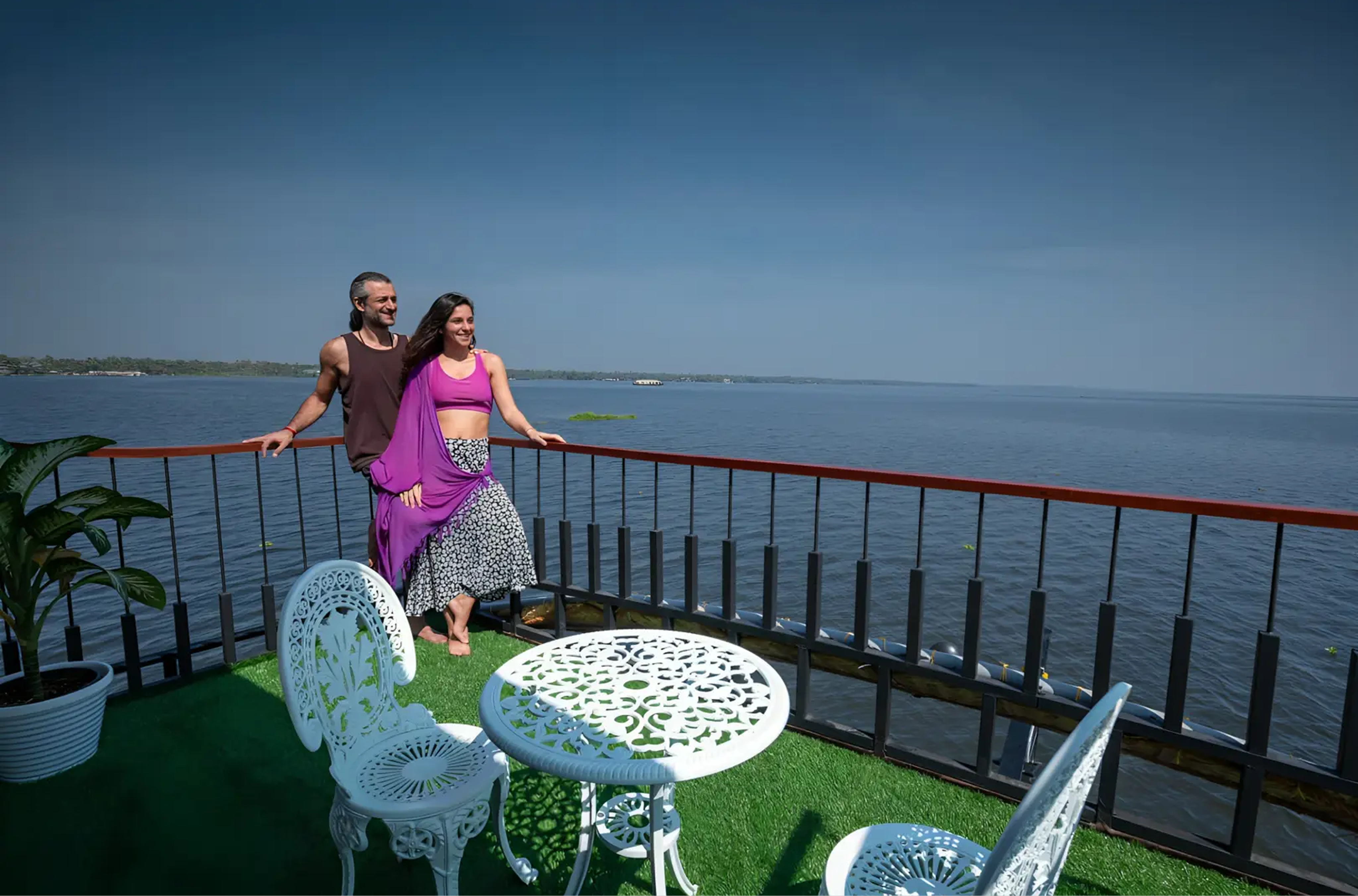 Boosting Skills and Spirits: A Team-Building Adventure on a Boathouse in Alleppey