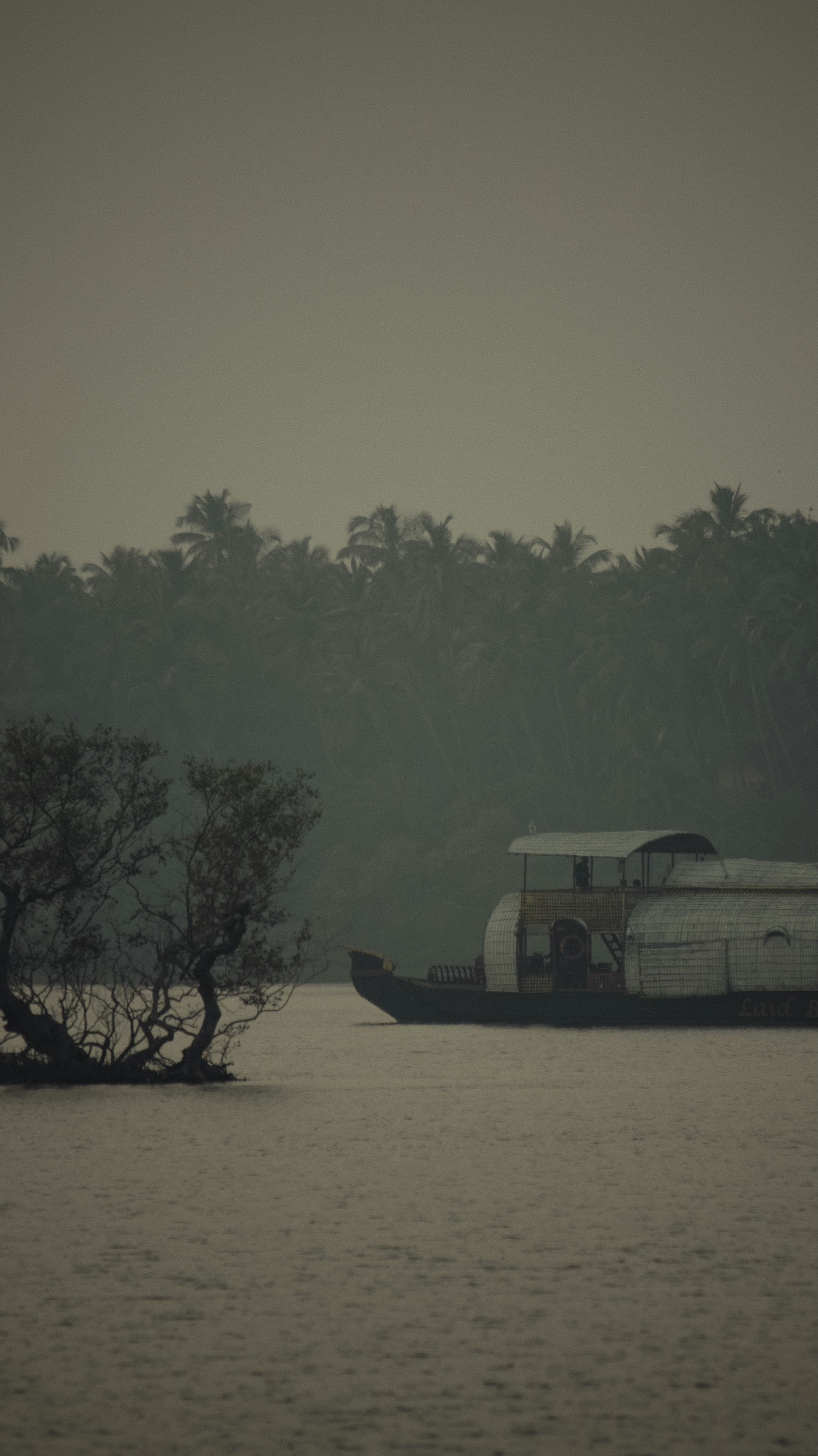 Unmatched Hospitality on the Water